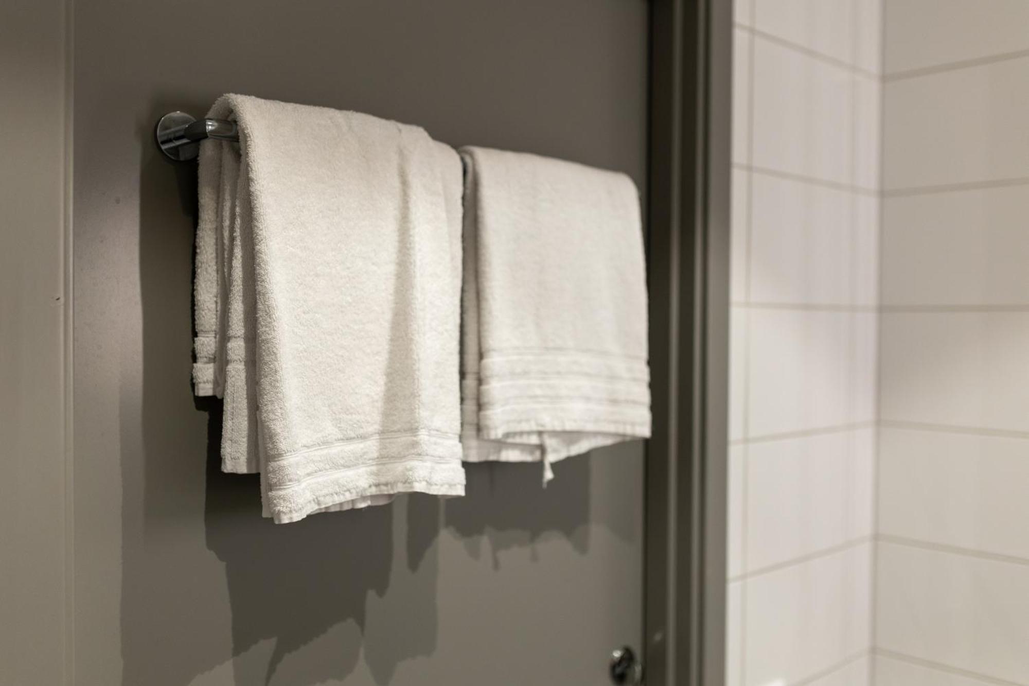 Stockholm Hotel Apartments Sollentuna Bagian luar foto