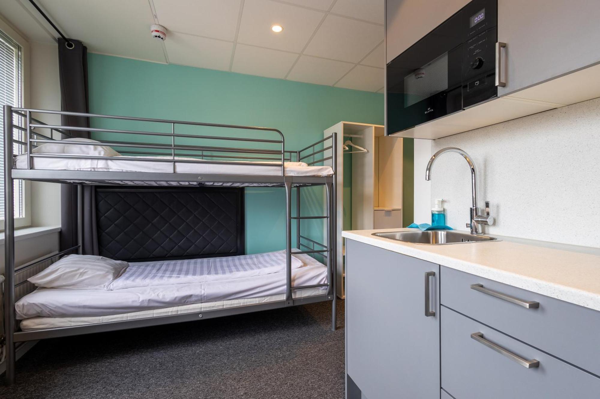 Stockholm Hotel Apartments Sollentuna Bagian luar foto